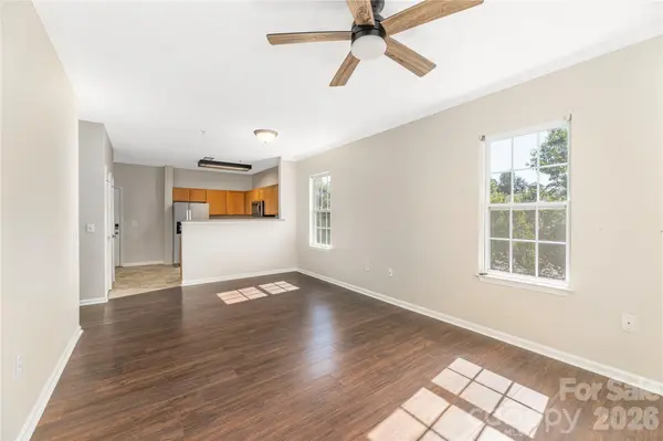 331 Appeldoorn CIR, Asheville, NC 28803