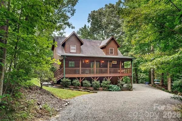 386 Wild Turkey RUN, Black Mountain, NC 28711