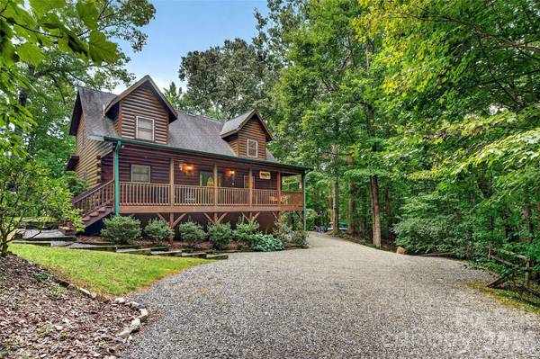 386 Wild Turkey RUN, Black Mountain, NC 28711