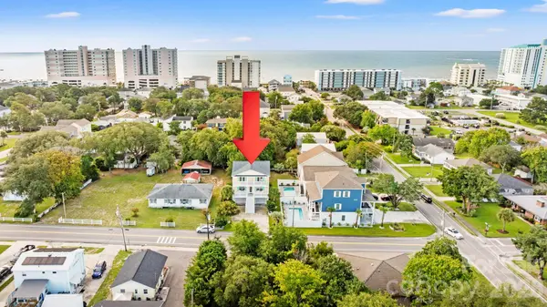 2009 Hillside DR S, North Myrtle Beach, SC 29582