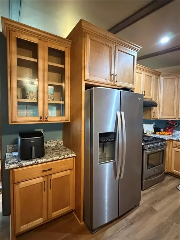 2600 Cardinal LN, St Joseph, MO 64503