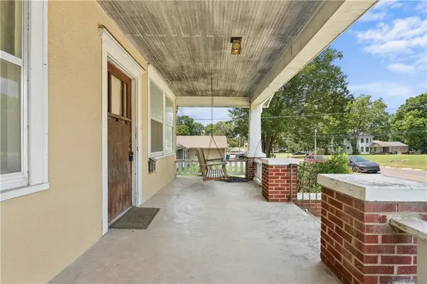 314 E Main ST, Odessa, MO 64076