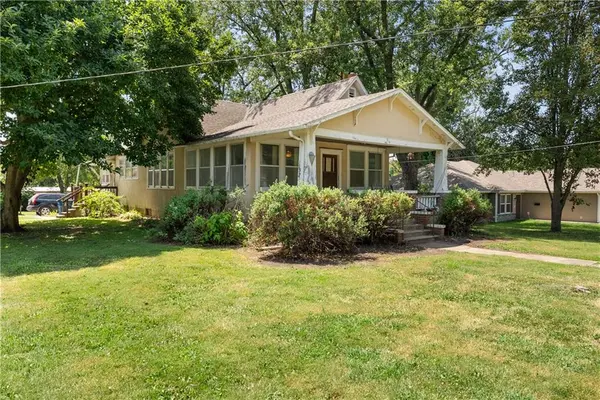 314 E Main ST, Odessa, MO 64076