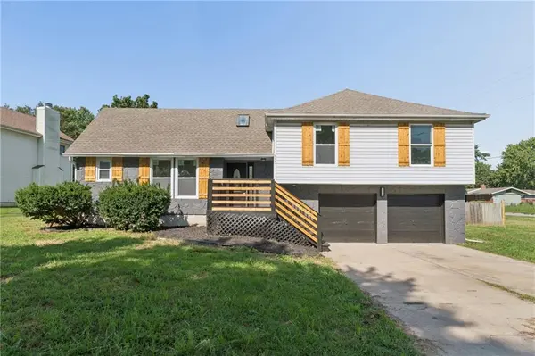 913 NW 37th ST, Blue Springs, MO 64015