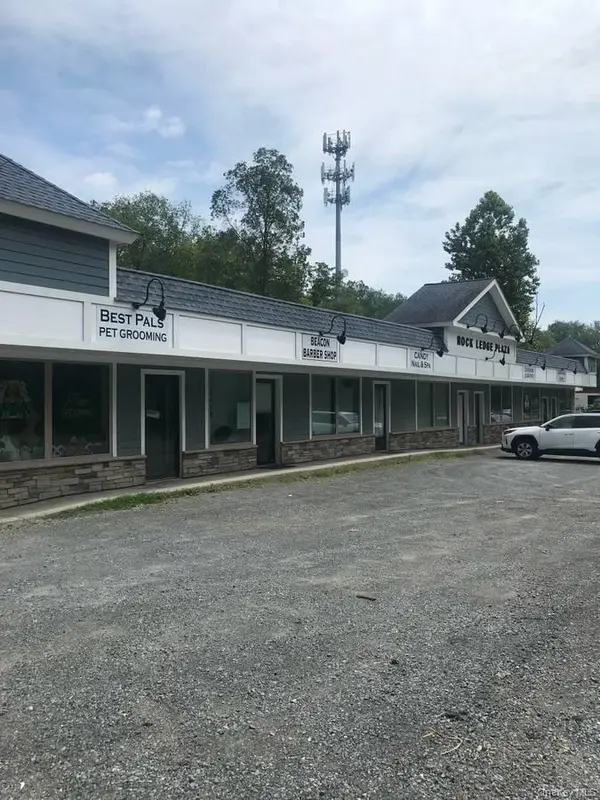 1164 State Route 9G, Hyde Park, NY 12538