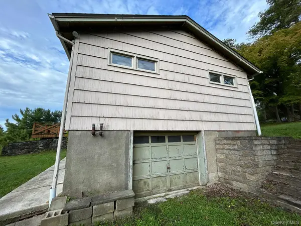 47 Lake Region BLVD, Monroe, NY 10950