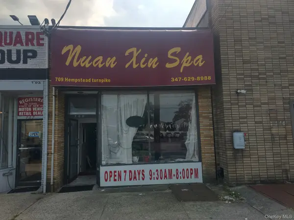 709 Hempstead TPKE #707, Franklin Square, NY 11010