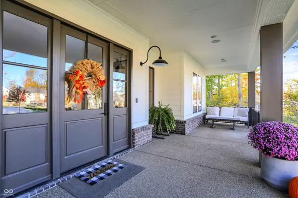 10725 Holliday Farms BLVD, Zionsville, IN 46077