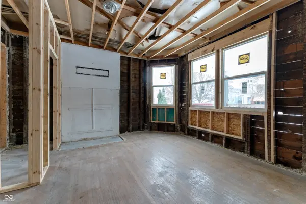 2424 Broadway ST, Indianapolis, IN 46205