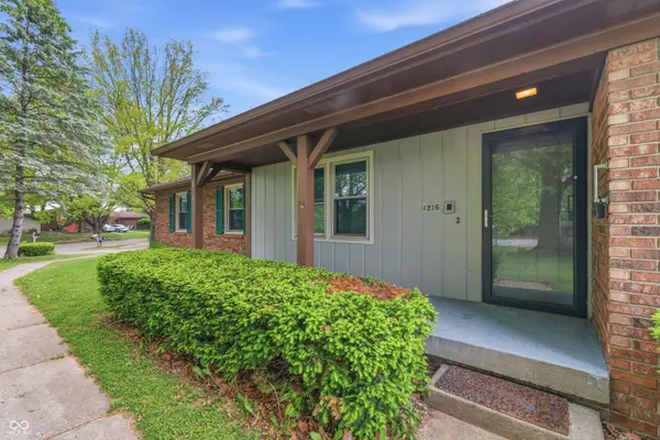 1216 W Stop 11 RD, Indianapolis, IN 46217
