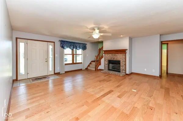3801 S Cedar Creek LN, New Palestine, IN 46163