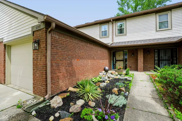 6448 Bay Harbor LN, Indianapolis, IN 46254