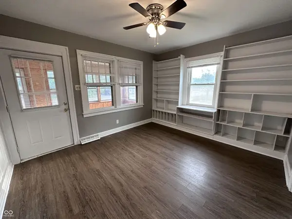 1202 E 8th, Anderson, IN 46012