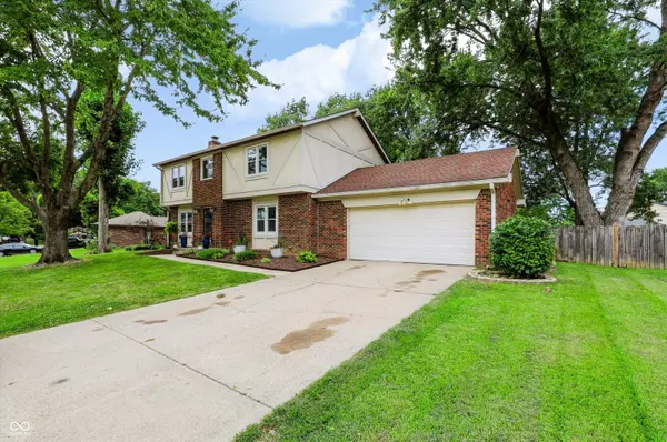 730 Queenswood DR, Indianapolis, IN 46217