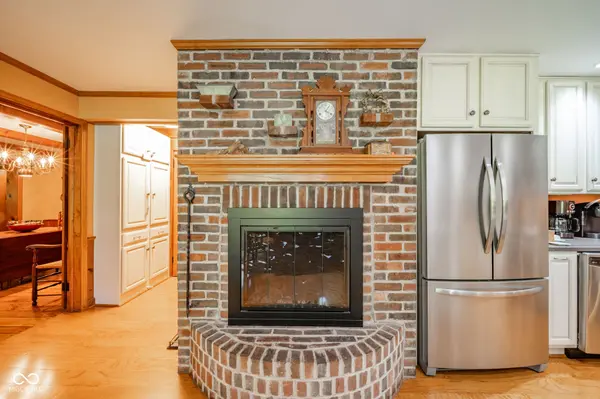 1202 N Madison AVE, Anderson, IN 46011