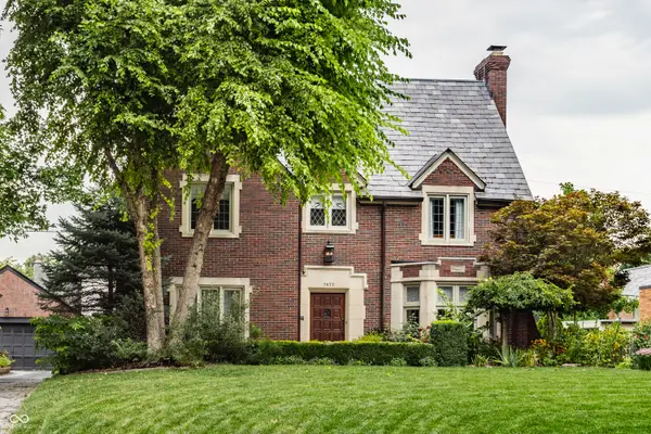 5673 N Pennsylvania ST, Indianapolis, IN 46220
