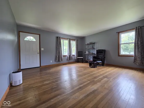 6280 E County Road 200 S, Butlerville, IN 47223