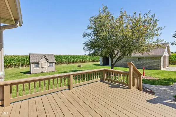 1386 E 700 N, Fortville, IN 46040