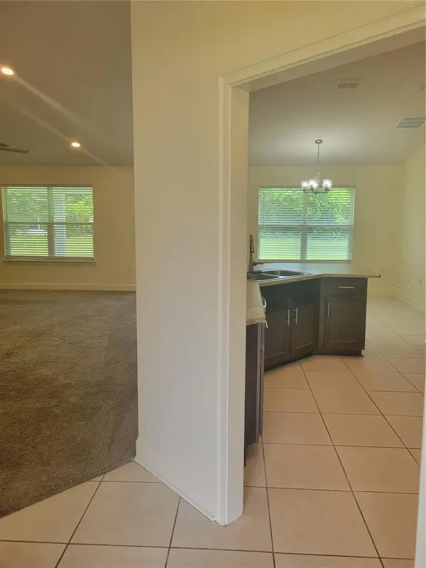 25 BARRINGTON DR, Palm Coast, FL 32137