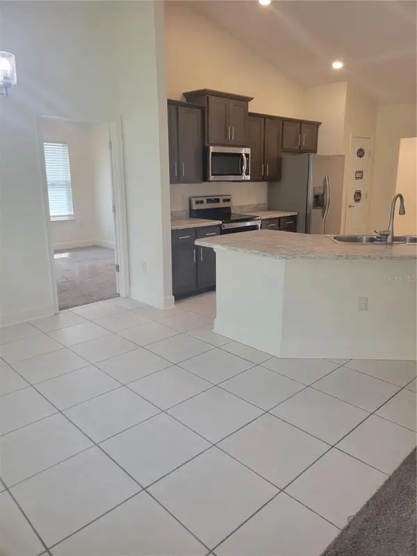 25 BARRINGTON DR, Palm Coast, FL 32137
