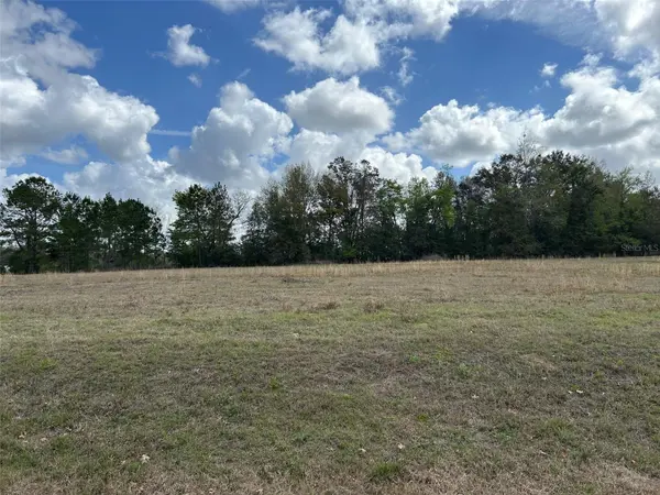 NW 104TH TER, Alachua, FL 32615