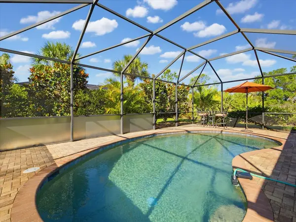 11697 SPOTTED MARGAY AVE, Venice, FL 34292