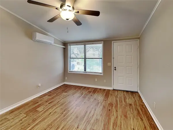 424 E WELCH RD, Apopka, FL 32712
