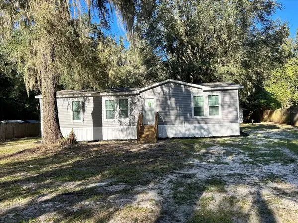 134 WEERTS RD, San Mateo, FL 32187