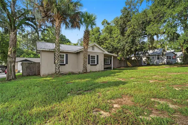 205 E FOUNTAIN ST, Fruitland Park, FL 34731