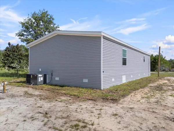 21351 CANAL DR, Brooksville, FL 34601