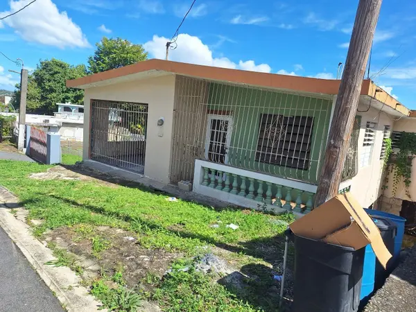 487 EXT. VILLA DEL RIO, Toa Alta, PR 00953