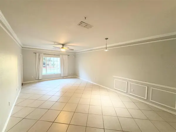 4305 BAYSIDE VILLAGE DR #104, Tampa, FL 33615