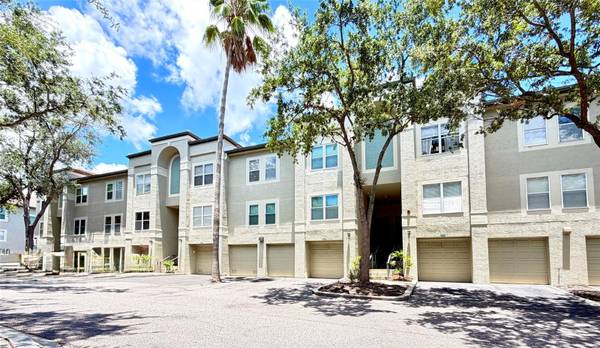 724 CORAL REEF DR, Tampa, FL 33602