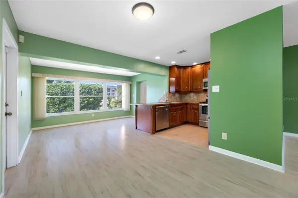 8440 BRENTWOOD RD, Seminole, FL 33777
