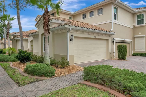 1353 EMERALD DUNES DR #0, Sun City Center, FL 33573