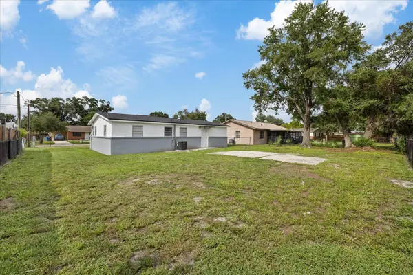 8303 BAHIA AVE, Tampa, FL 33619