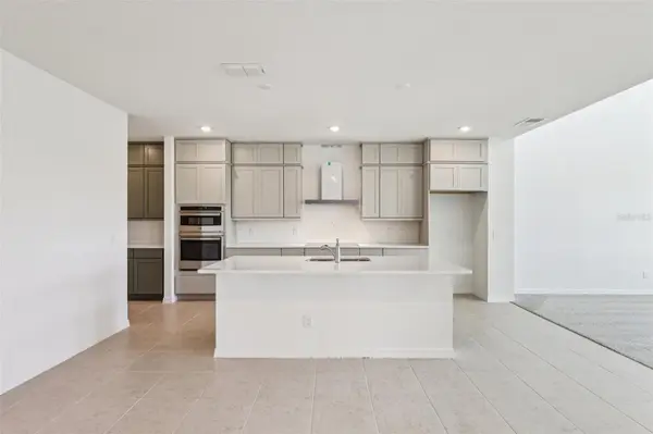 17392 SWEET MORO DR, Winter Garden, FL 34787