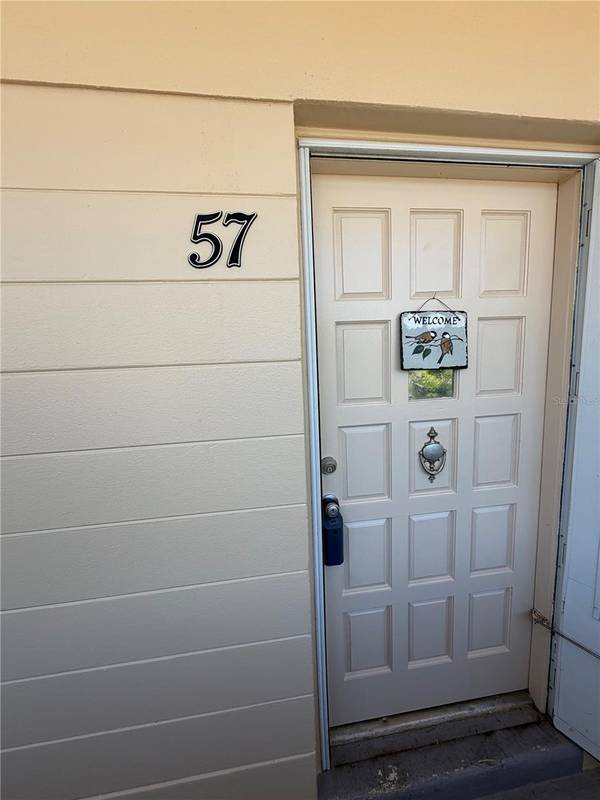 2383 NETHERLANDS DR #57, Clearwater, FL 33763