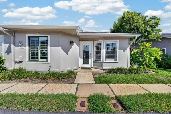163 BREEZEWAY CT, New Smyrna Beach, FL 32169