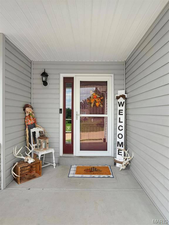 181 Hidden Valley WAY, Winfield, MO 63389