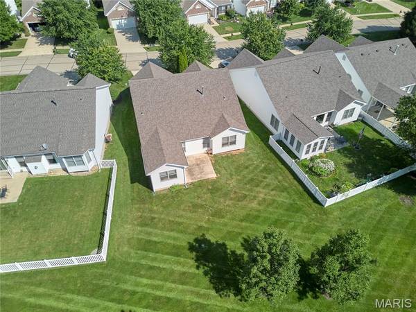 556 Boulder River DR, St Charles, MO 63368
