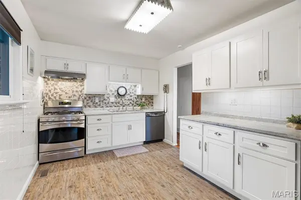 1757 Engle DR, Arnold, MO 63010