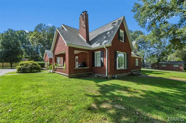 811 E Rodney DR, Cape Girardeau, MO 63701