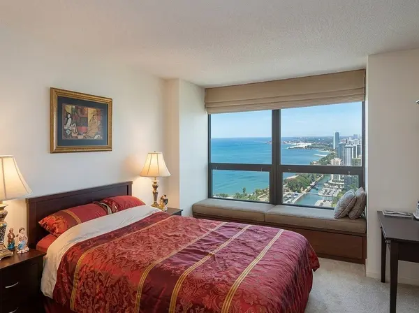 360 E Randolph ST #2203, Chicago, IL 60601
