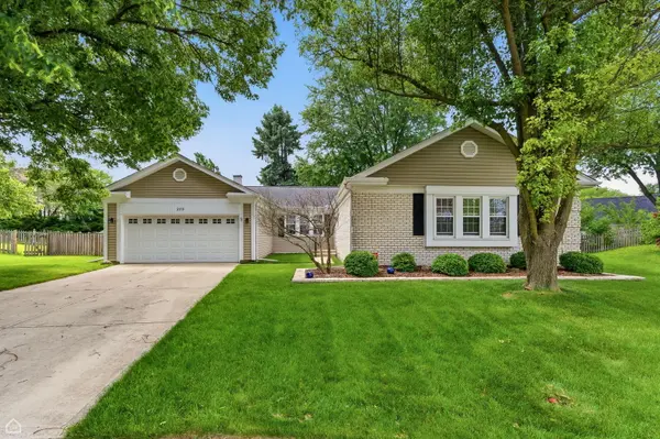275 ESSEX CT, Aurora, IL 60504