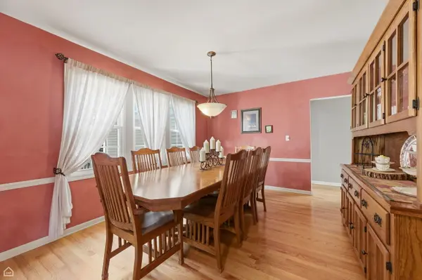 275 ESSEX CT, Aurora, IL 60504