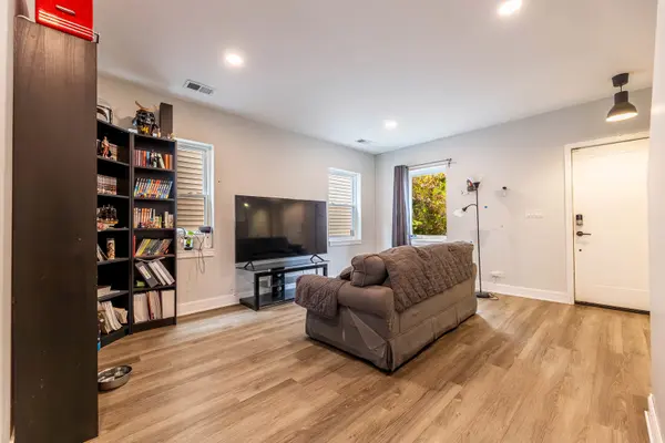 4856 S Ada ST, Chicago, IL 60609