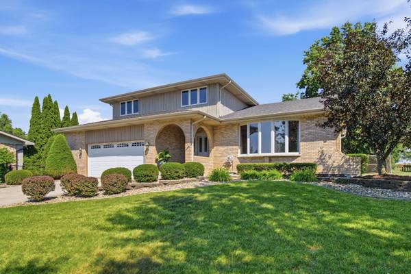 14519 S Pine Grove DR, Homer Glen, IL 60491