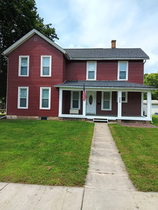509 S Madison ST, Morrison, IL 61270