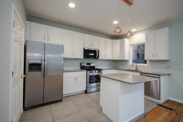710 E 51st ST, Chicago, IL 60615